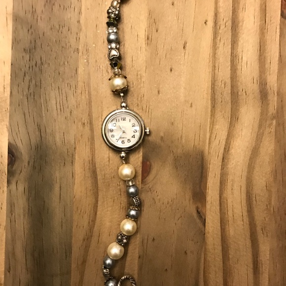 Watch - Picture 2 of 4